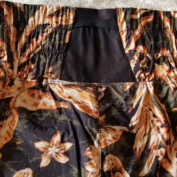 Free people shorts - Picture 2 of 7